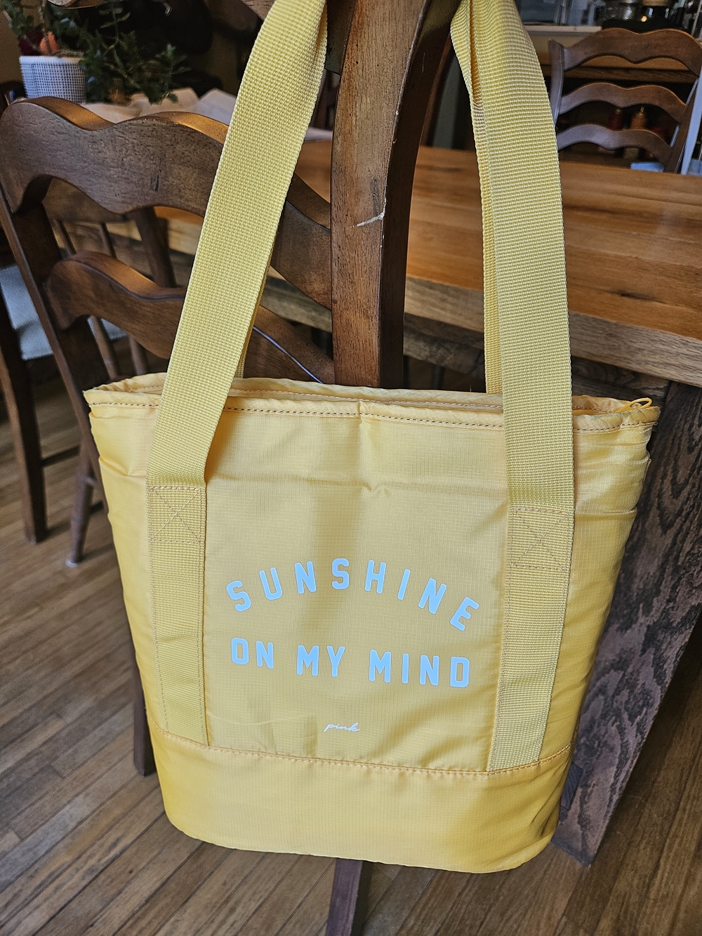 PINK Sunshine Yellow Lunch Bag - 'Sunshine On My Mind'